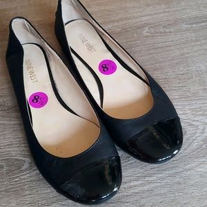 Nine West Black Ballet Flats